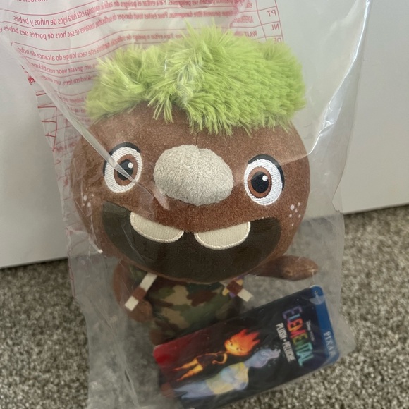 Disney Elemental Clod plush - Picture 3 of 4